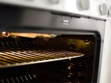 Oven Rack Heat Guards How Does A Self Cleaning Oven Compare with An Easy Clean Oven