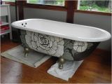 Painting Old Bathtub Painting the Exterior Of Your Clawfoot Bathtub This is A