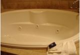 Painting Porcelain Bathtub How to Paint A Porcelain Tub Sink or toilet