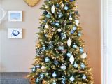 Pictures Of Decorative Pine Trees 6 Tips to Creating A Pretty Christmas Tree Pretty Christmas Trees