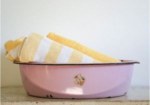 Pink Enamel Baby Bathtub 169 Best Pink Enamelware Images On Pinterest