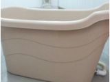 Portable Bathtub with Drain Plastic Cold or Hot soak Adult Bathtub Singapore Bathroom