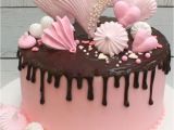 Private Cake Decorating Classes Near Me How to Make Meringues and A Chocolate Drip Cake Video Pinterest