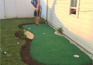 Putting Greens for Backyards How to Make A Backyard Putting Green Diy Putting Green Backyard