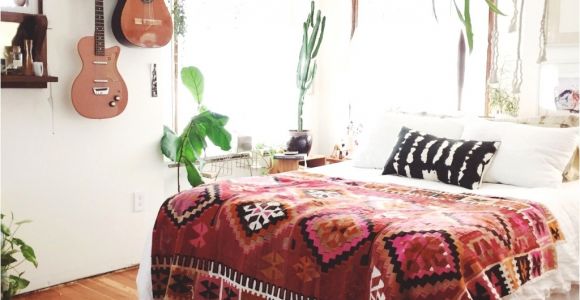 Red Bedroom Idea 40 the Best Red and Brown Bedroom Decor Graphics