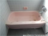 Reglaze Bathtub Yourself How to Refinish A Bathtub Reglazing Bathtub