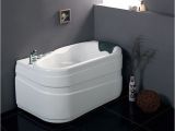 Small Bathtubs 4' 20 Best Small Bathtubs to Buy In 2019