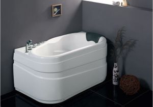 Small Bathtubs 4' 20 Best Small Bathtubs to Buy In 2019