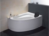 Small Jetted Bathtub 20 Best Small Bathtubs to Buy In 2019