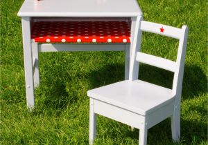 Small Plastic Table and Chairs for toddlers How to Paint A School Desk Pupitres and Desks Un Lapin Dans Le