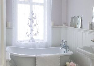 Small Vintage Bathtub Lovely Bathroom … Vintage soap Dish Bath