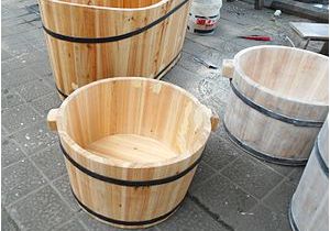 Small Wood Bathtubs Bồn Tắm – Tiếng Việt