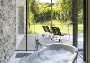 Stand Alone Jetted Bathtubs to Da Loos which Jacuzzi Tub with A View Would You Choose