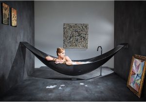 The Hammock Bathtub Splinter Works Futuristic Carbon Fiber Bathtube Hangs