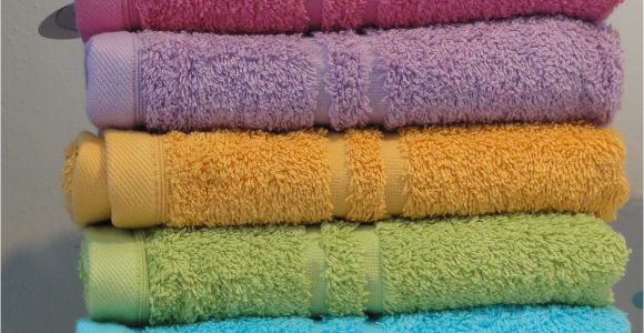 Types Of Bathtub Material towel