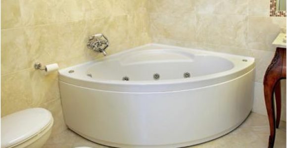 Types Of Whirlpool Bathtub How to Choose A Whirlpool Bathtub as Per Its Types and