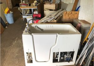 Used Jacuzzi Bathtubs for Sale Used Jacuzzi Handicap Walking Jet Tub for Sale In