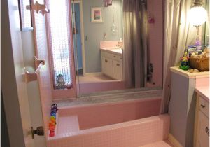 Vintage Bathtub Pictures Shambie S 1964 Pink Tiled In Bathtub Retro Renovation