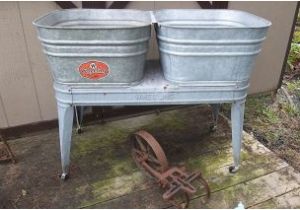 Vintage Bathtub with Stand Planter Vintage Double Galvanized Washtub Wash Tub Stand Planter