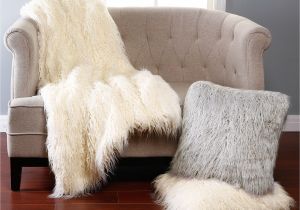 White Big Fur Rug Comfy Faux Sheepskin Rug for Floor Decor Ideas Faux Sheepskin Rug